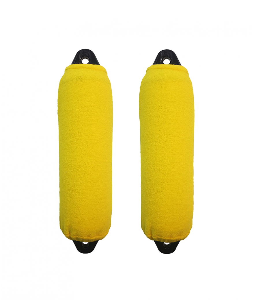 Long and embroidered fender covers in simple thickness.
